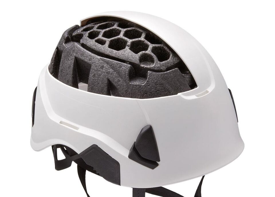 PETZL STRATO VENT Kask