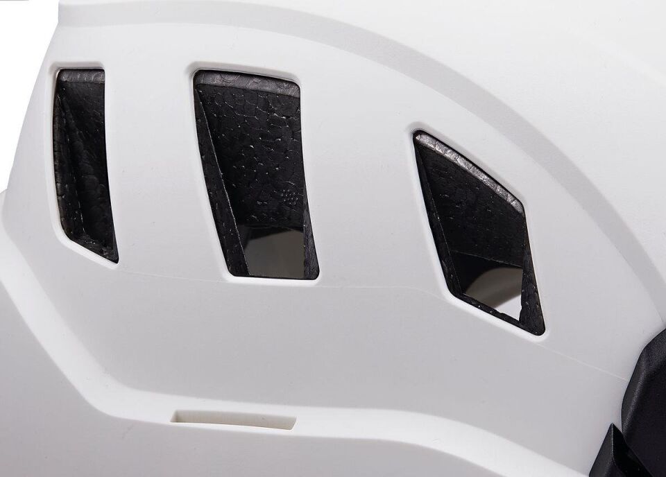 PETZL STRATO VENT Kask