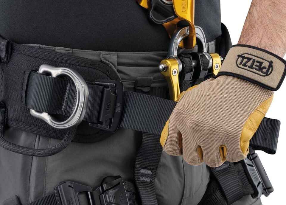 PETZL ASTRO Emniyet Kemeri - Uluslararası Versiyon