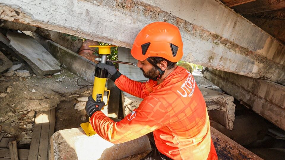 Contra 45 MS Çelik Kule Tipi Enkaz Tahkimat Kulesi