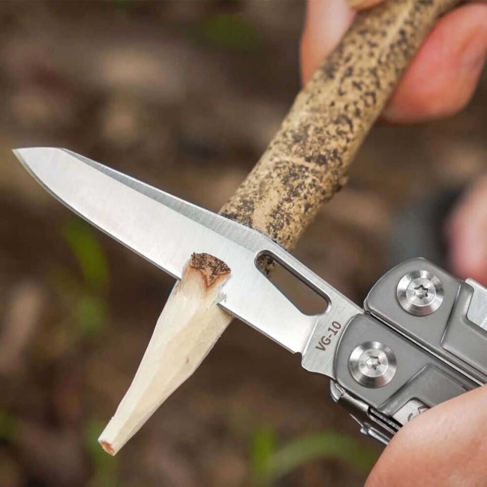 Rocktol 27 Fonksiyonlu Multitool Pense Kılıflı