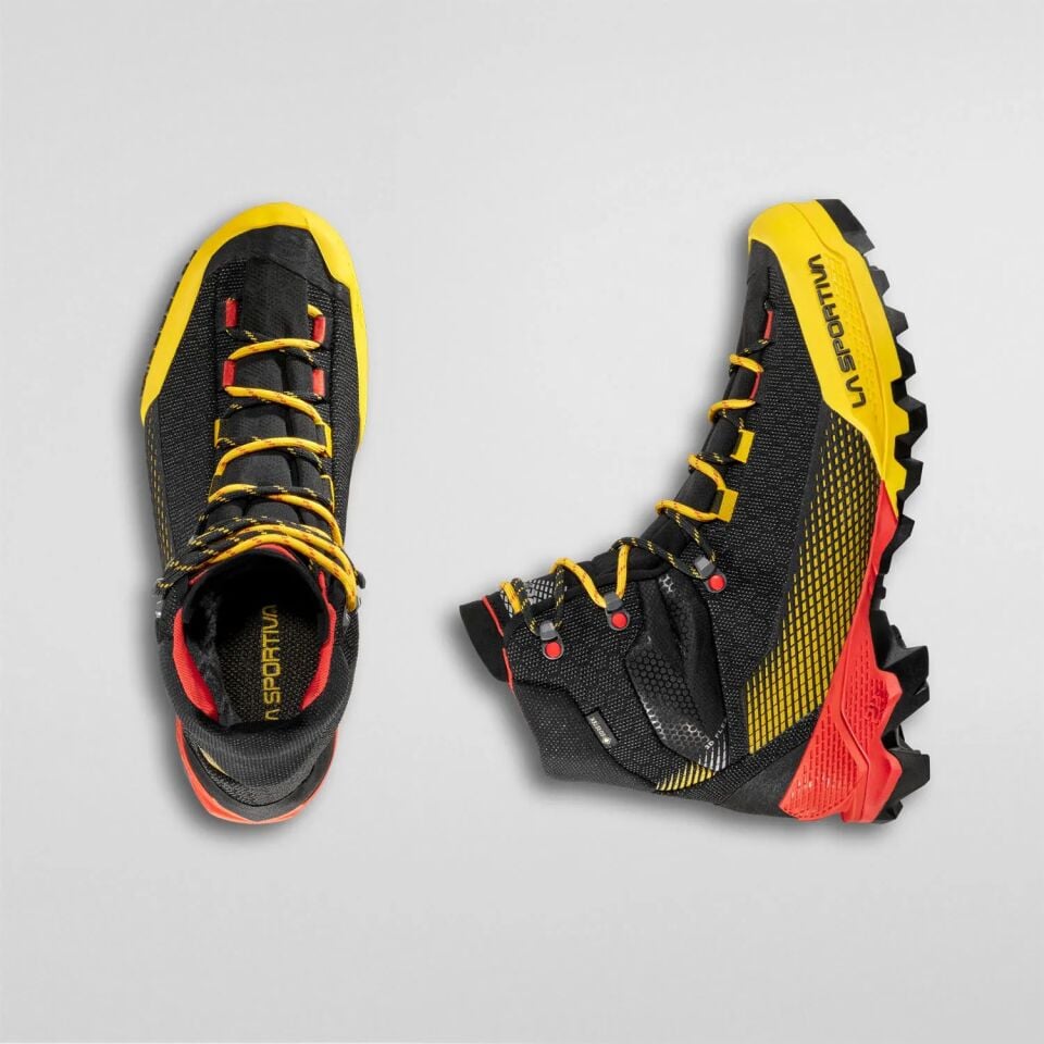 La Sportiva Aequilibrium ST GTX Black/Yellow Dağcılık Botu