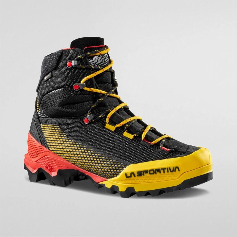 La Sportiva Aequilibrium ST GTX Black/Yellow Dağcılık Botu