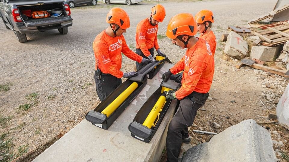 Utopeak Contra MS Çelik Kule Tipi Enkaz Tahkimat Seti